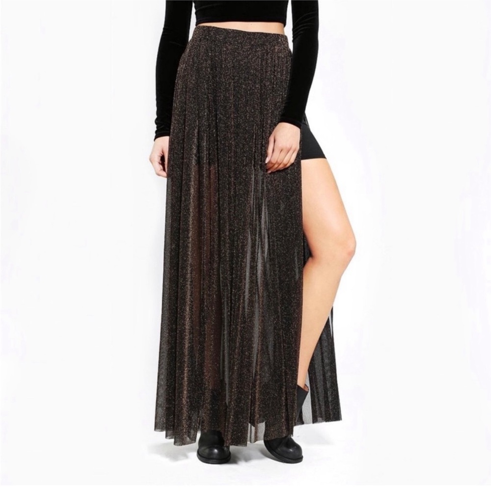 Urban outfitters kimchi blue NWT maxi skirt L